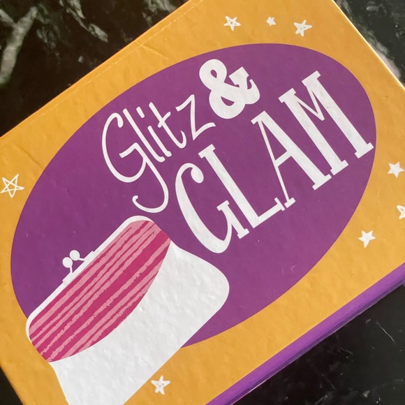 Glitz Healing Crystal Box w/Necklace - Picture 8 of 8